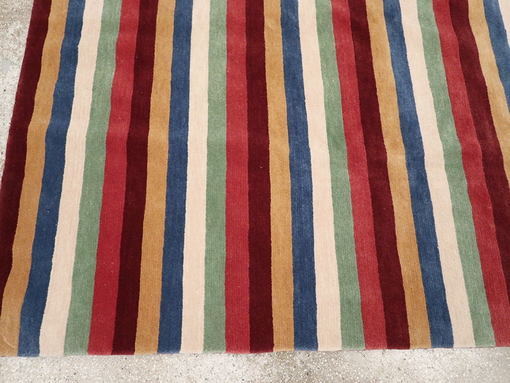 Modern Tibetan Accent Rug, No.33170 - Gss