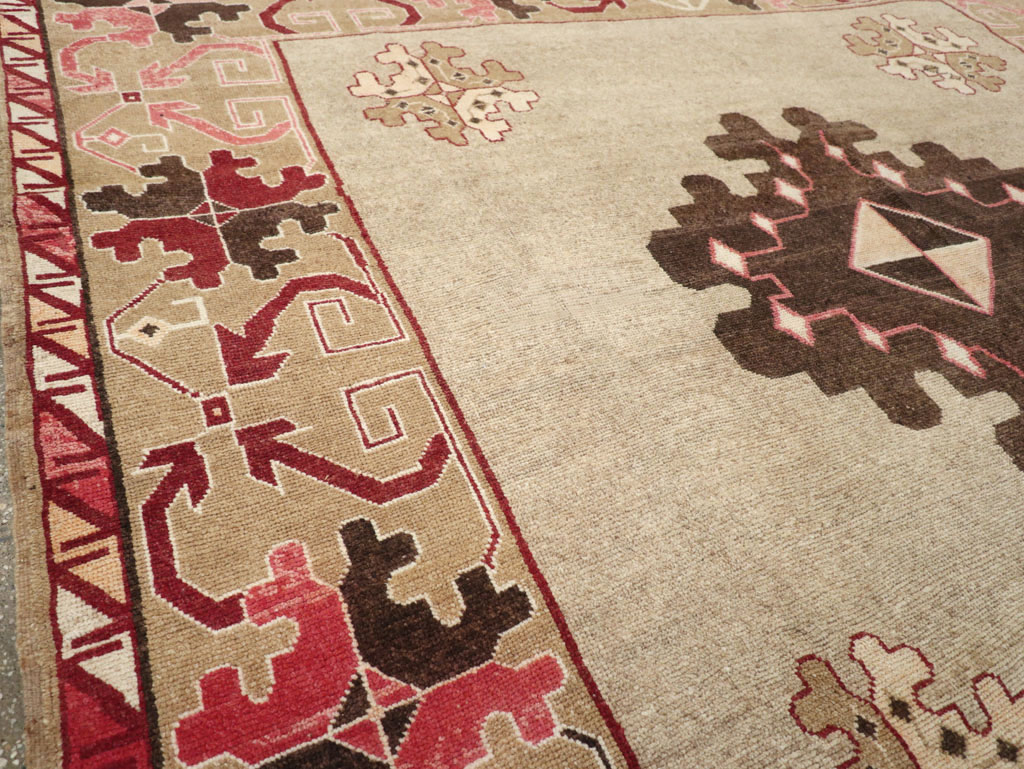 Vintage Turkish Anatolian Square Room Size Carpet, No.33197 - Gss