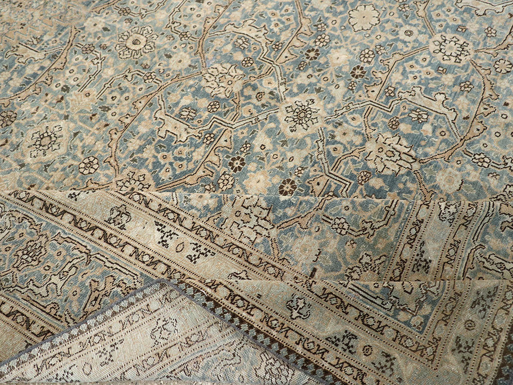 Antique Persian Tabriz Gallery Carpet, No.33201 - Gss