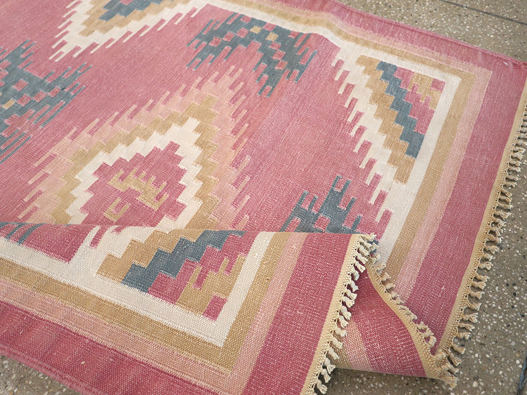 Vintage Indian Flatweave Dhurrie Accent Rug, No.33207 - Gss