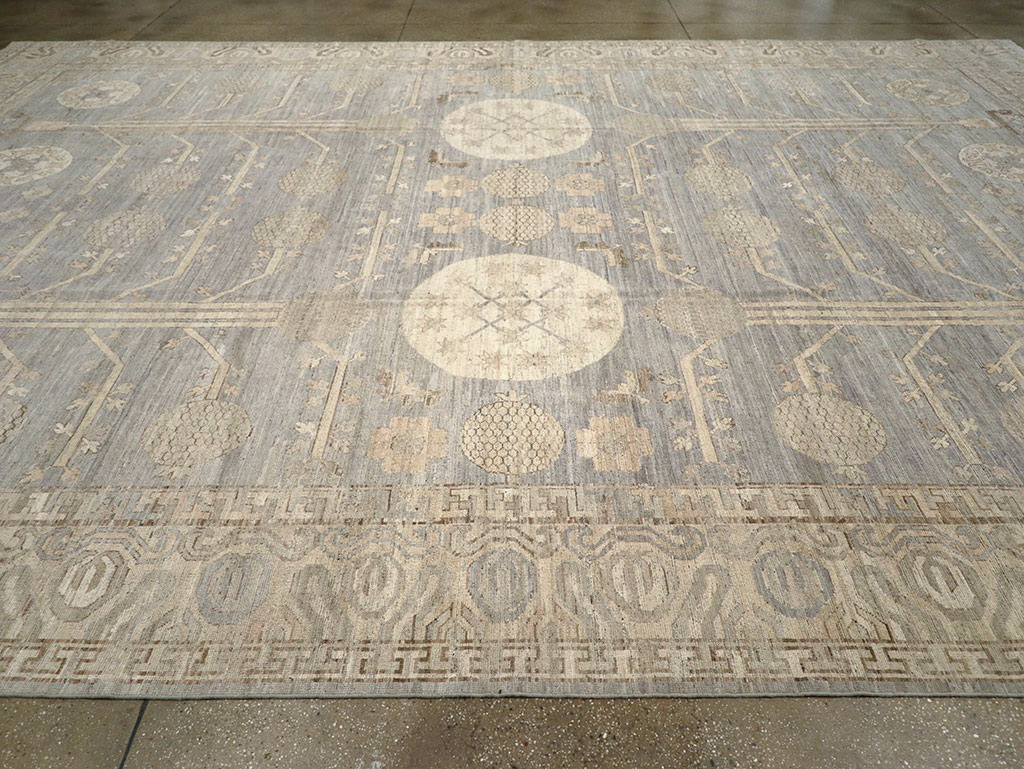 Modern East Turkestan Khotan Oversize Carpet, No.33214 - Gss