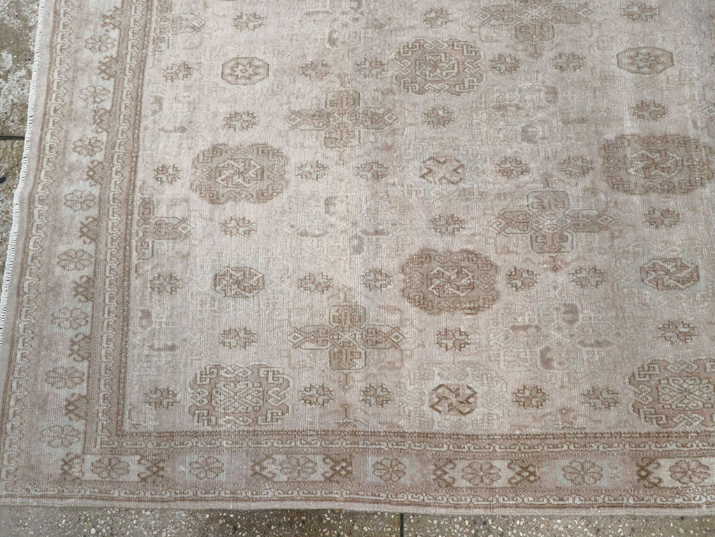 Vintage Turkish Anatolian Accent Rug, No.33246 - Gss