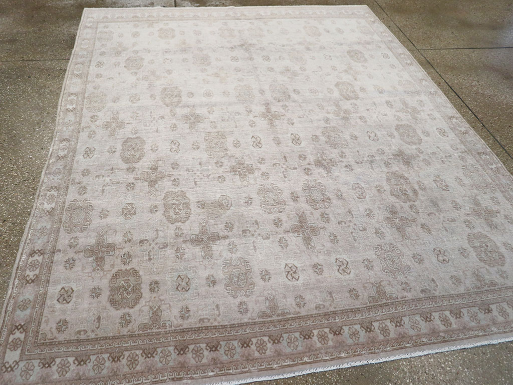 Vintage Turkish Anatolian Accent Rug, No.33246 - Gss