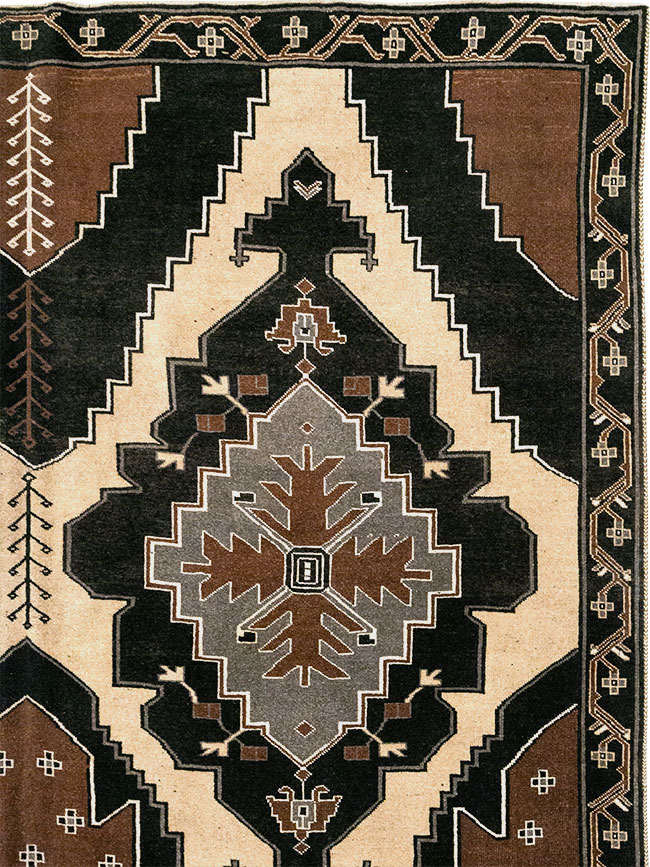 Vintage Turkish Anatolian Large Room Size Carpet, No.33255 - Gss