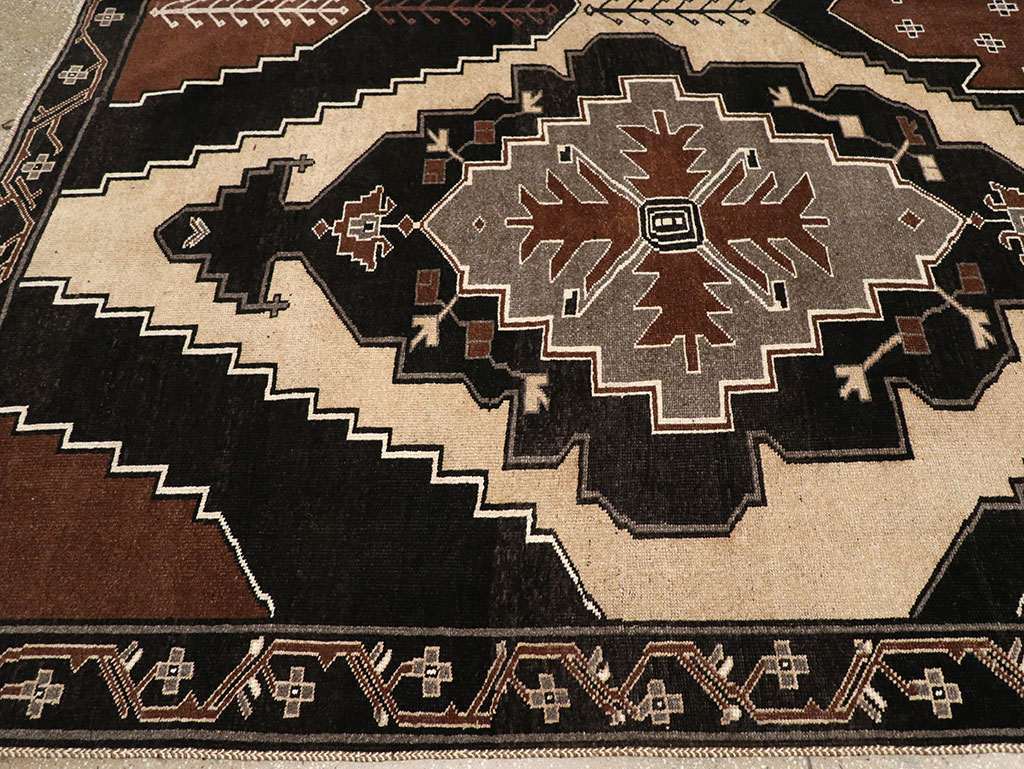 Vintage Turkish Anatolian Large Room Size Carpet, No.33255 - Gss