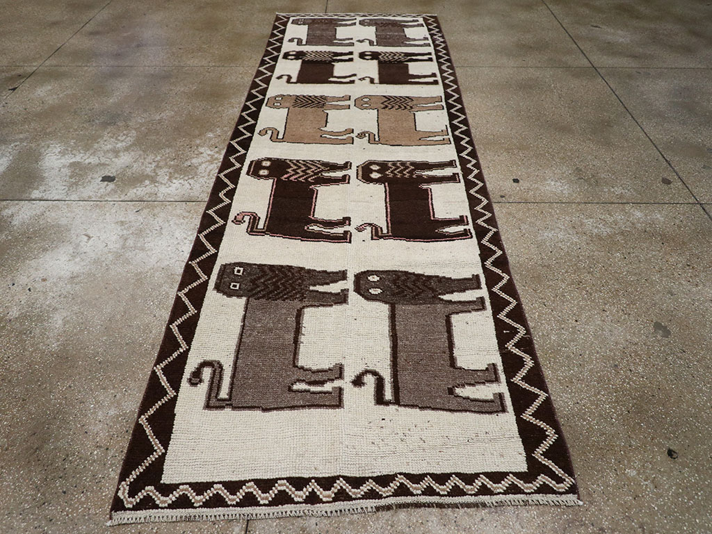 Vintage Turkish Anatolian Pictorial Runner, No.33266 - Gss