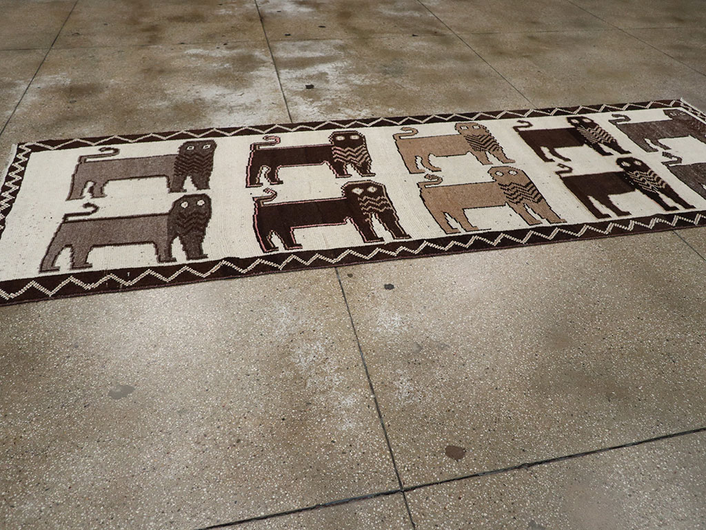 Vintage Turkish Anatolian Pictorial Runner, No.33266 - Gss