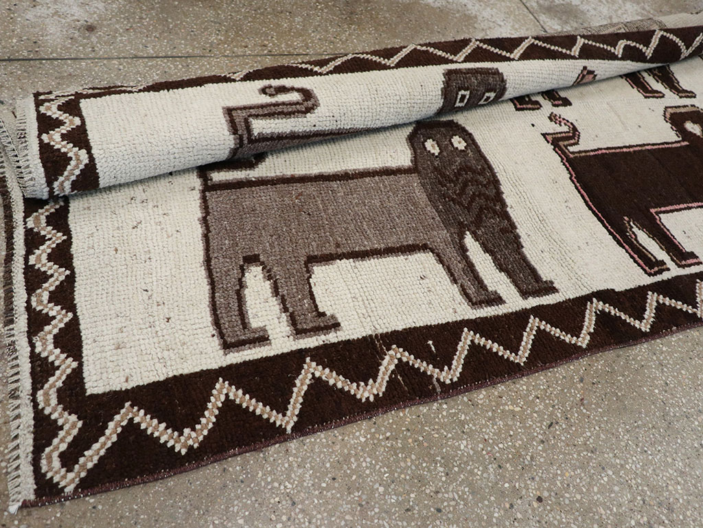 Vintage Turkish Anatolian Pictorial Runner, No.33266 - Gss