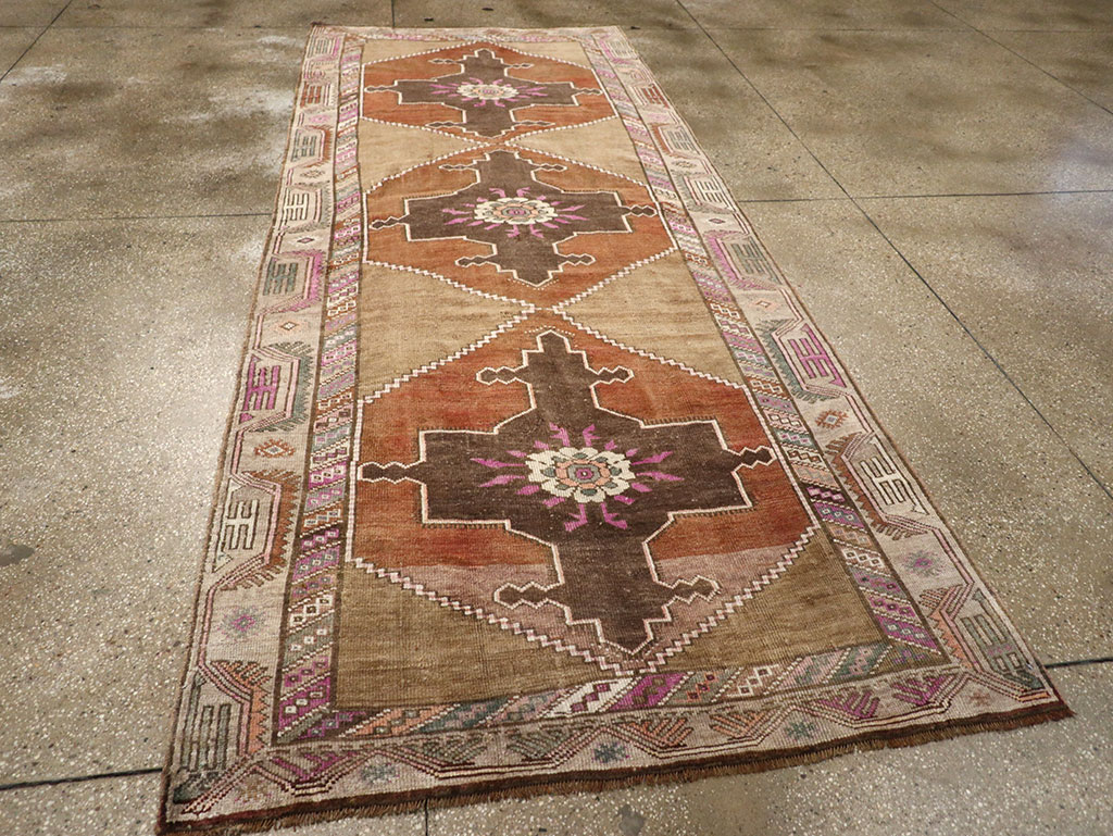 Vintage Turkish Anatolian Wide Gallery Runner, No.33268 - Gss