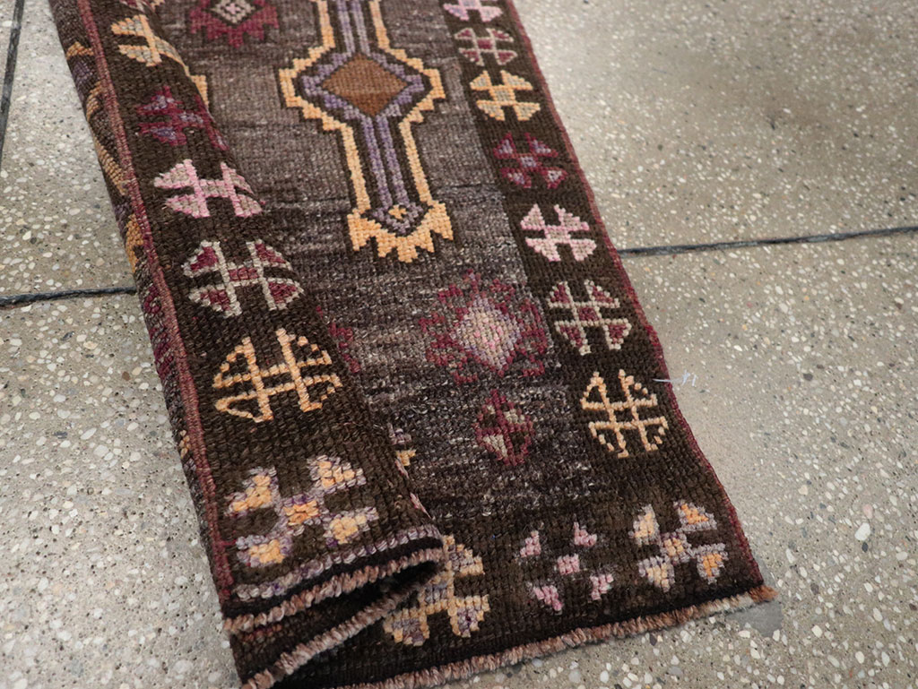 Vintage Turkish Anatolian Runner, No.33274 - Gss