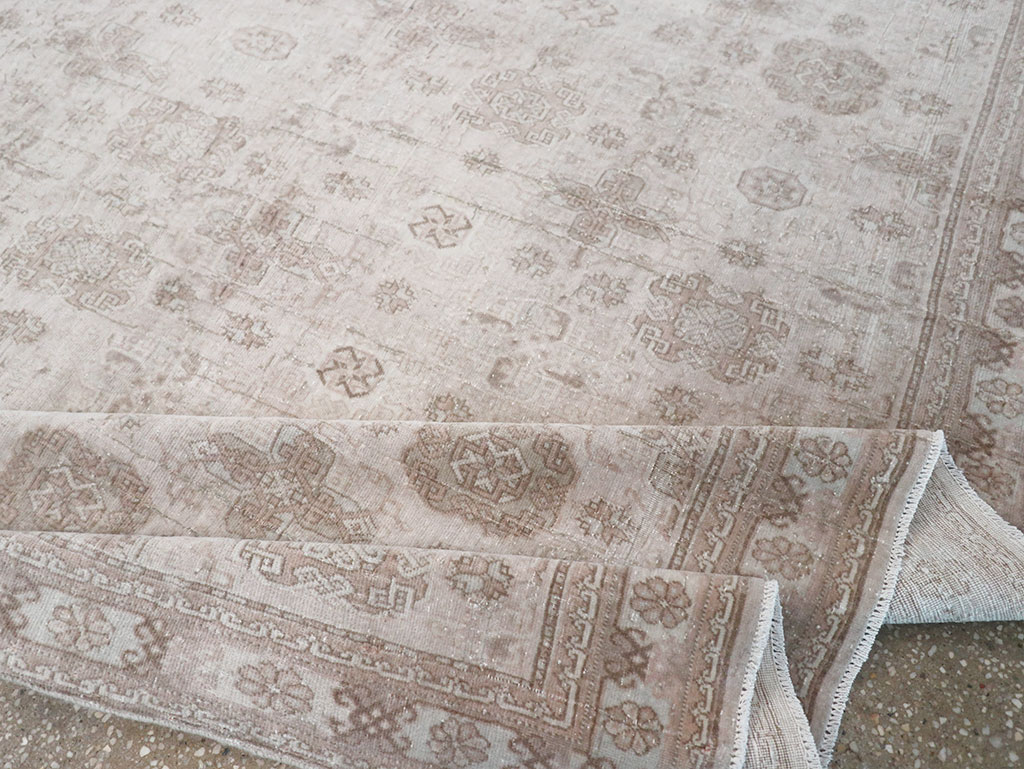 Vintage Turkish Anatolian Accent Rug, No.33278 - Gss