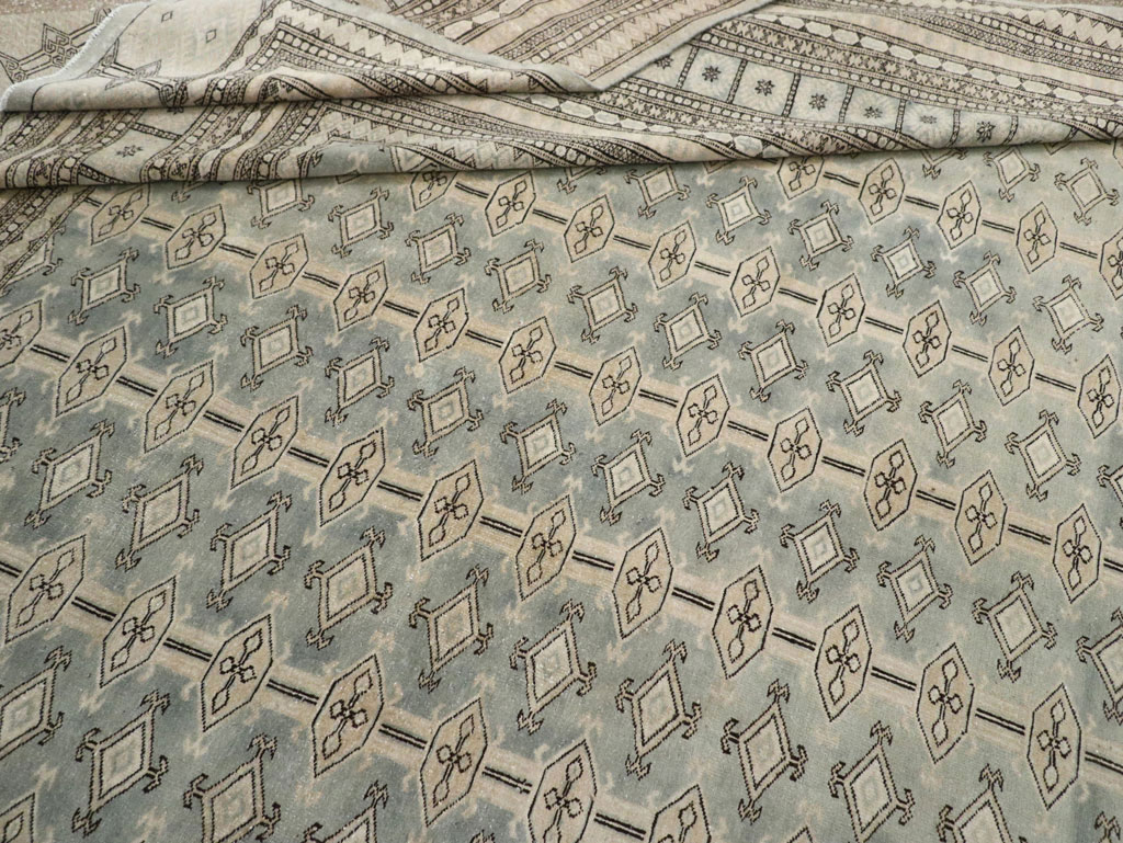 Vintage Central Asian Bokhara Room Size Carpet, No.33287 - Gss