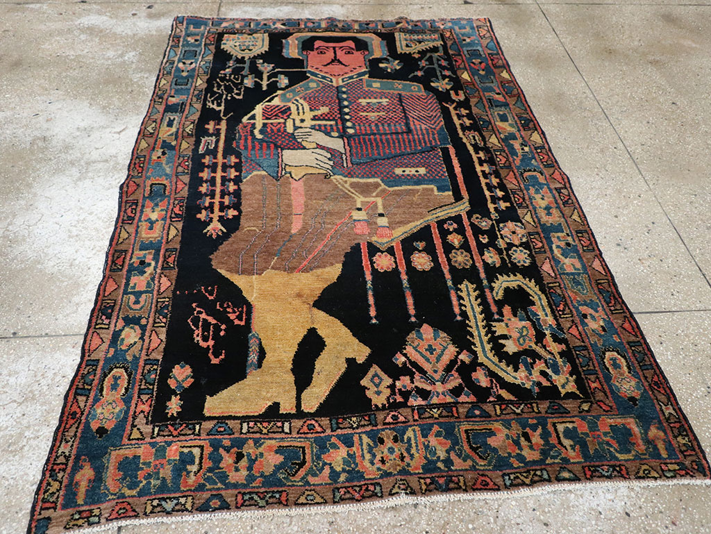 Vintage Persian Malayer Pictorial Rug, No.33302 - Gss