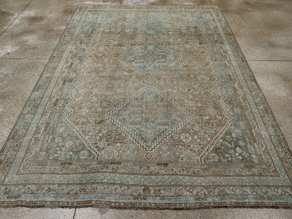 Vintage Persian Shiraz Accent Carpet, No.33310 - Gss