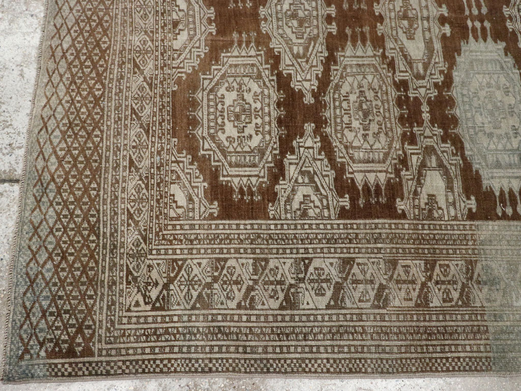 Vintage Central Asia Turkoman Accent Rug, No.33314 - Gss