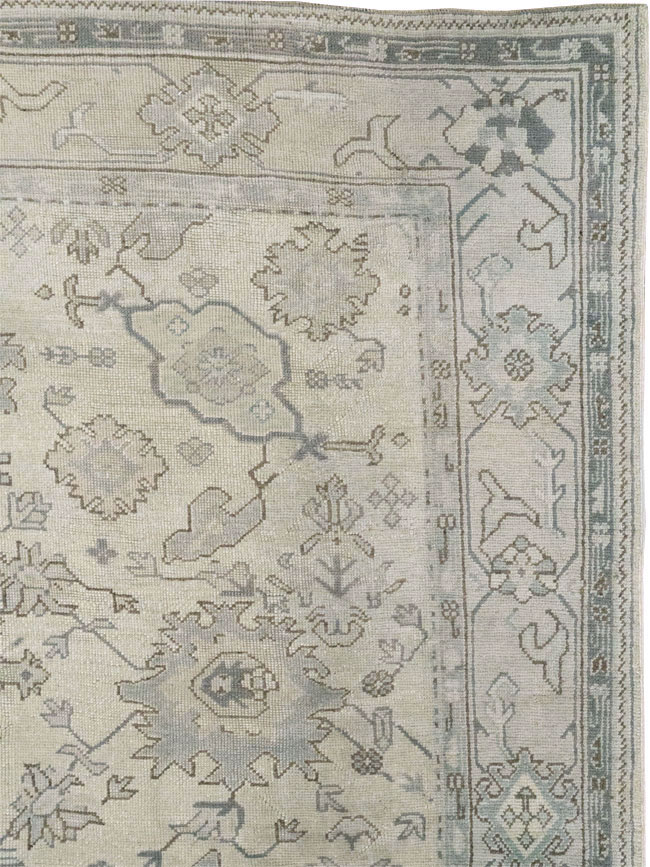 Antique Turkish Oushak Square Room Size Carpet, No.33328 - Gss