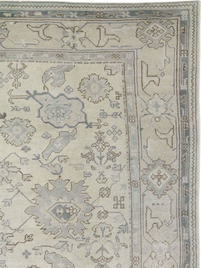 Antique Turkish Oushak Square Room Size Carpet, No.33328 - Gss