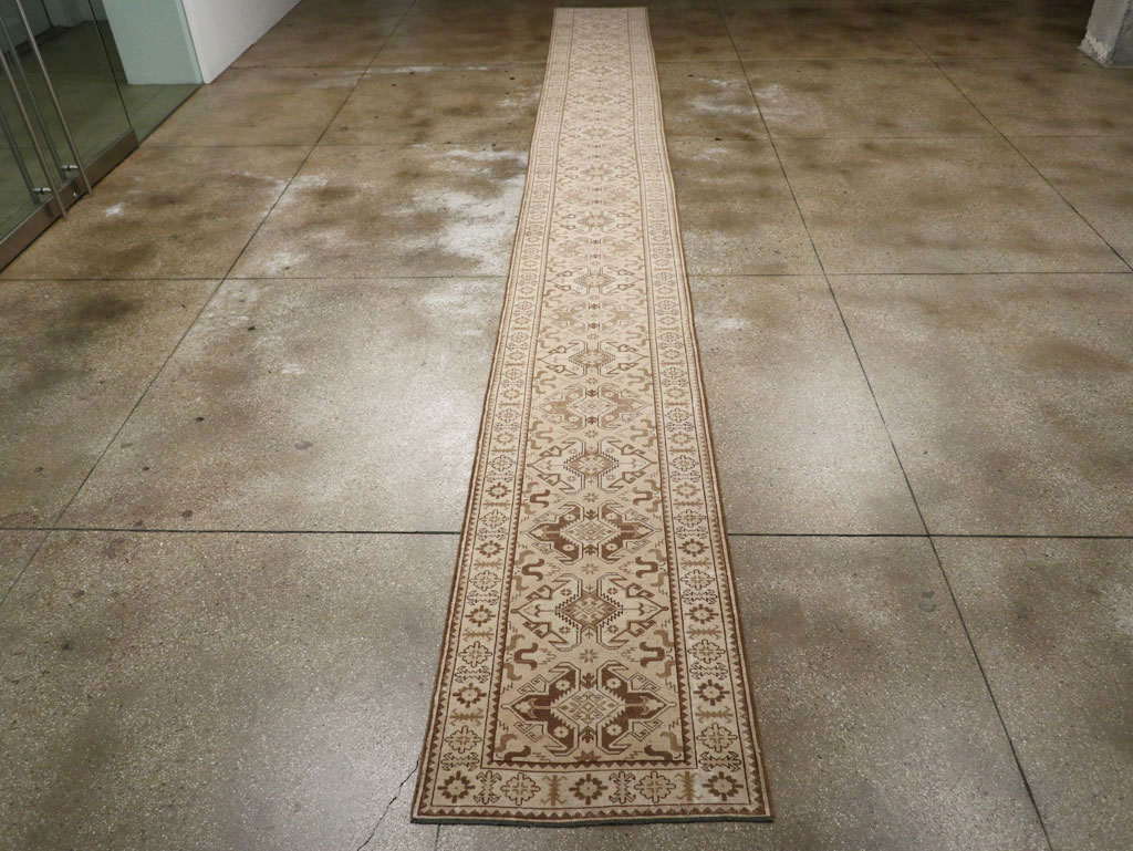Vintage Turkish Anatolian Long Runner, No.33331 - Gss