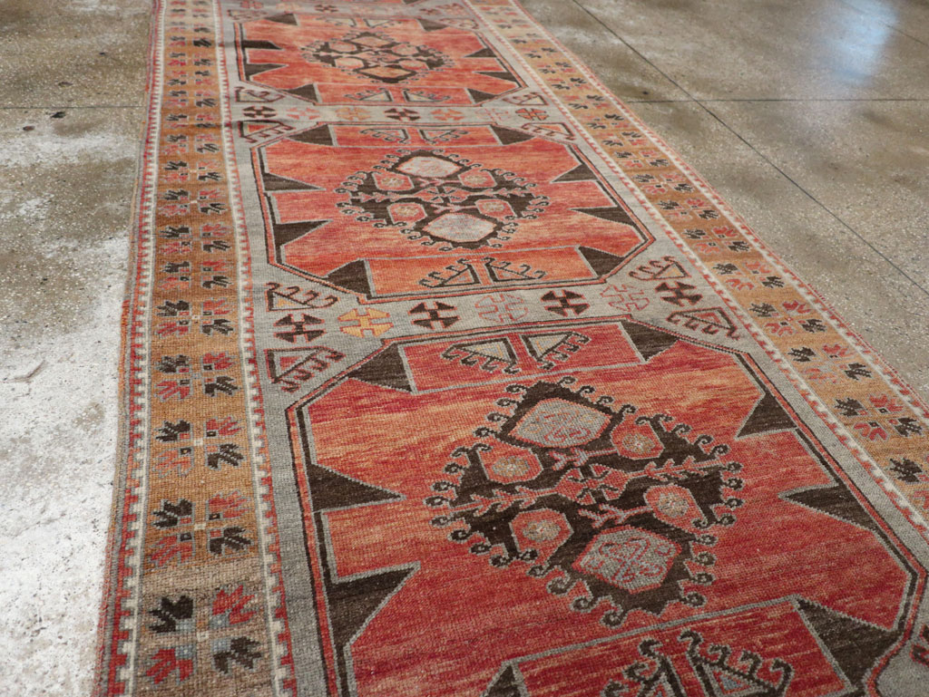 Vintage Turkish Anatolian Long Runner, No.33338 - Gss