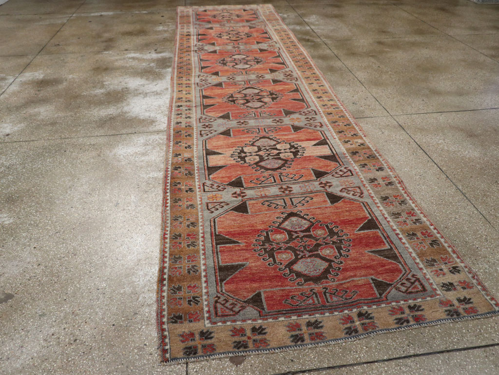 Vintage Turkish Anatolian Long Runner, No.33338 - Gss