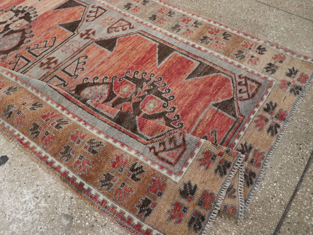 Vintage Turkish Anatolian Long Runner, No.33338 - Gss