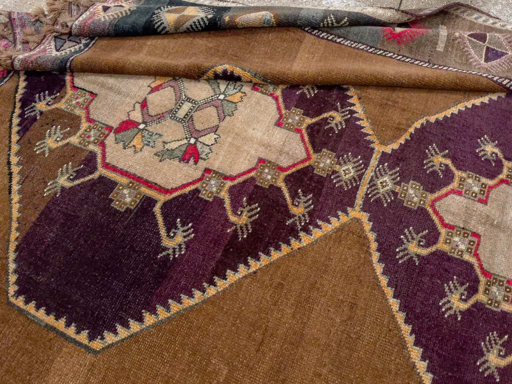Vintage Turkish Anatolian Tribal Room Size Carpet, No.33346 - Gss