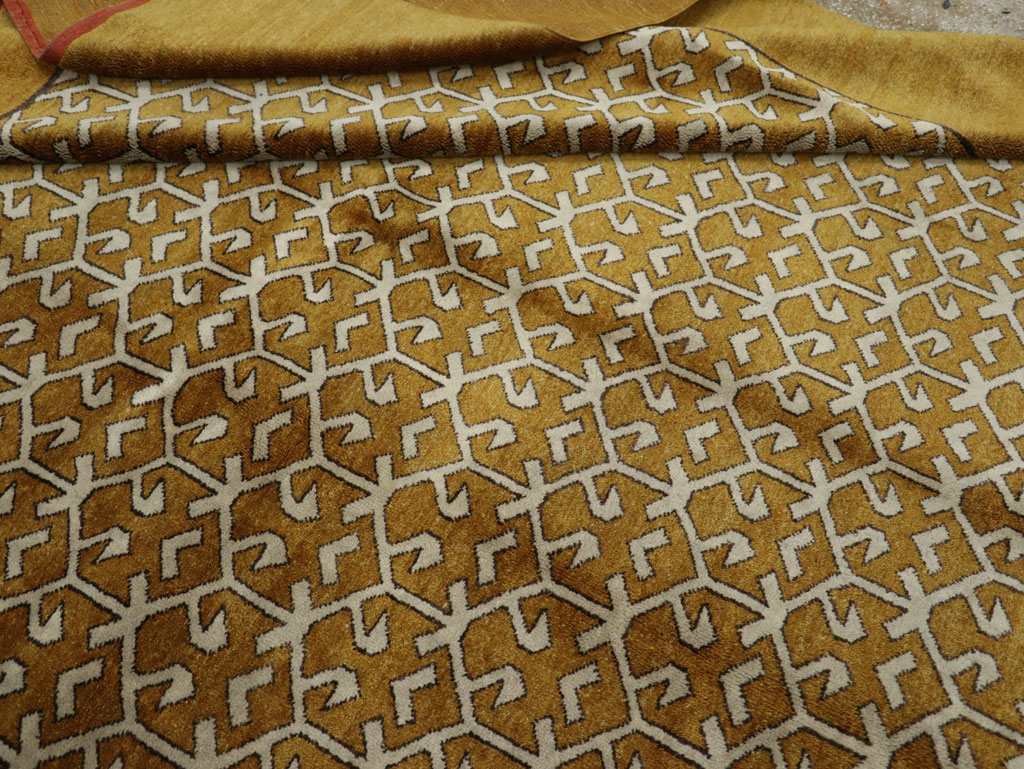 Vintage Turkish Anatolian Square Room Size Carpet, No.33363 - Gss