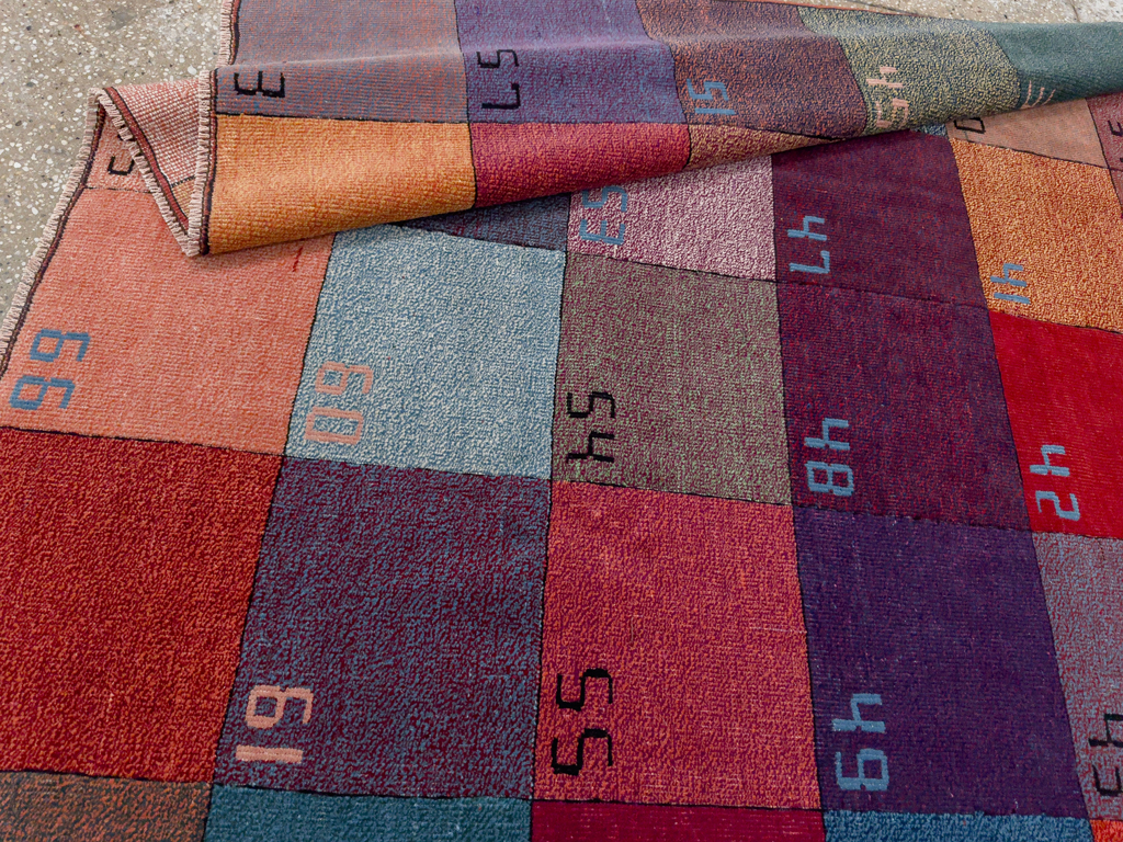 Vintage Turkish Anatolian Accent Rug, No.33364 - Gss