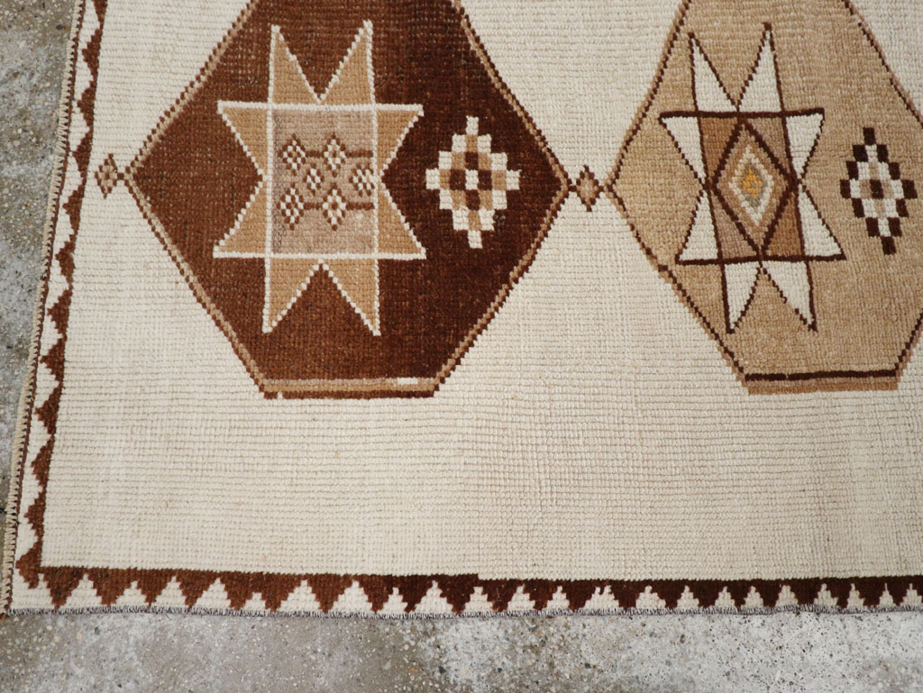 Vintage Turkish Anatolian Runner, No.33373 - Gss