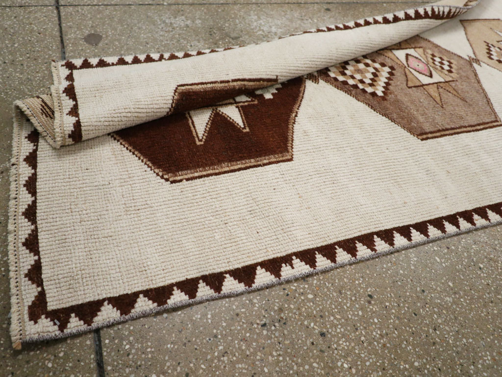Vintage Turkish Anatolian Runner, No.33373 - Gss