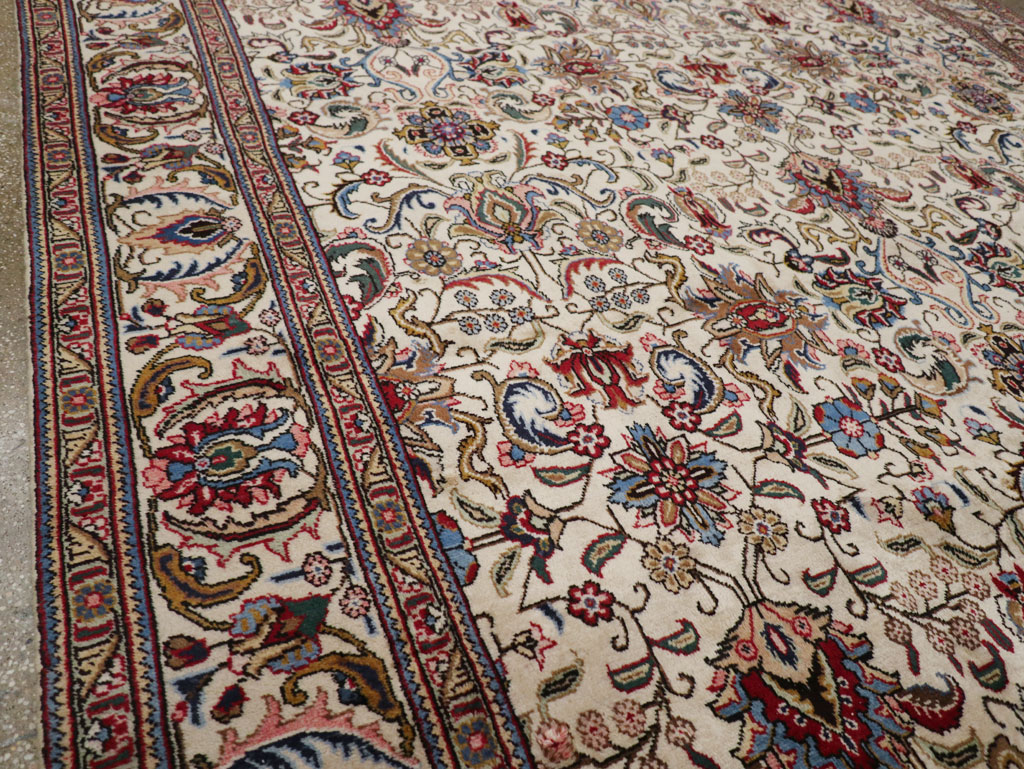 Vintage Persian Tabriz Room Size Carpet, No.33375 - Gss