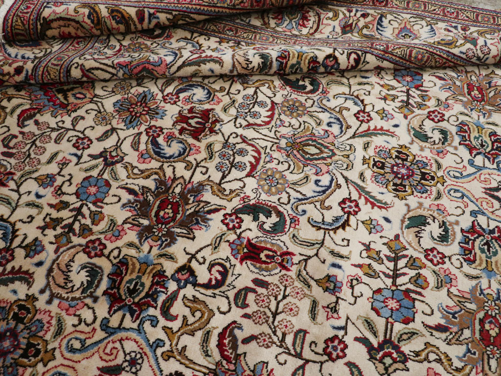 Vintage Persian Tabriz Room Size Carpet, No.33375 - Gss