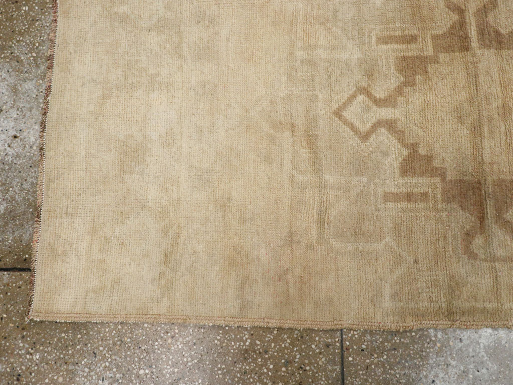 Vintage Turkish Anatolian Runner, No.33385 - Gss