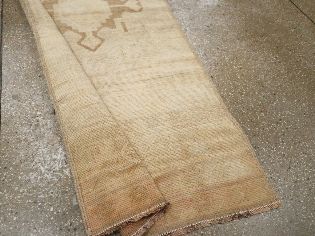 Vintage Turkish Anatolian Runner, No.33385 - Gss