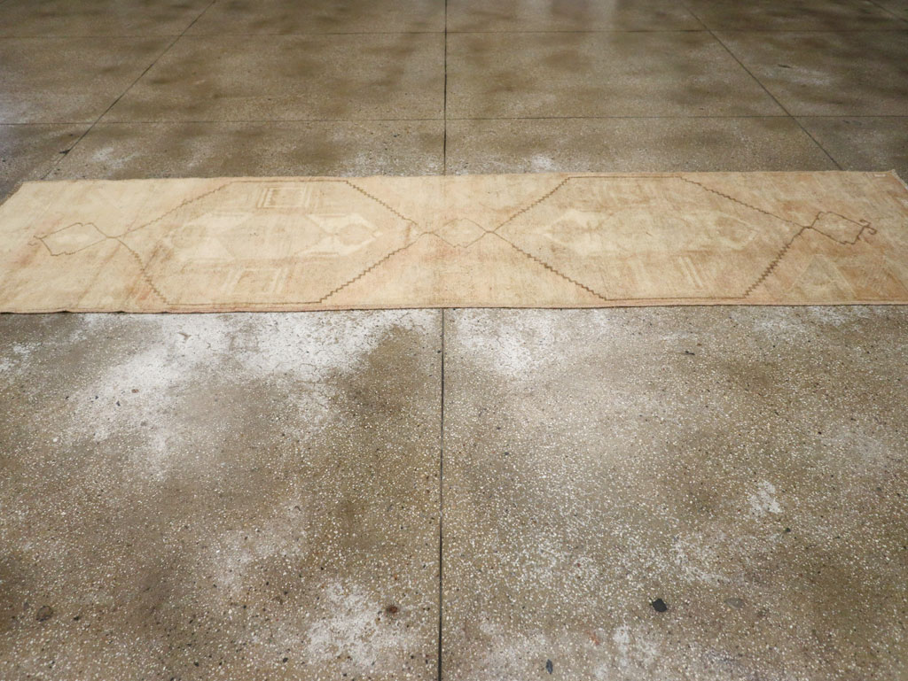 Vintage Turkish Anatolian Runner, No.33386 - Gss