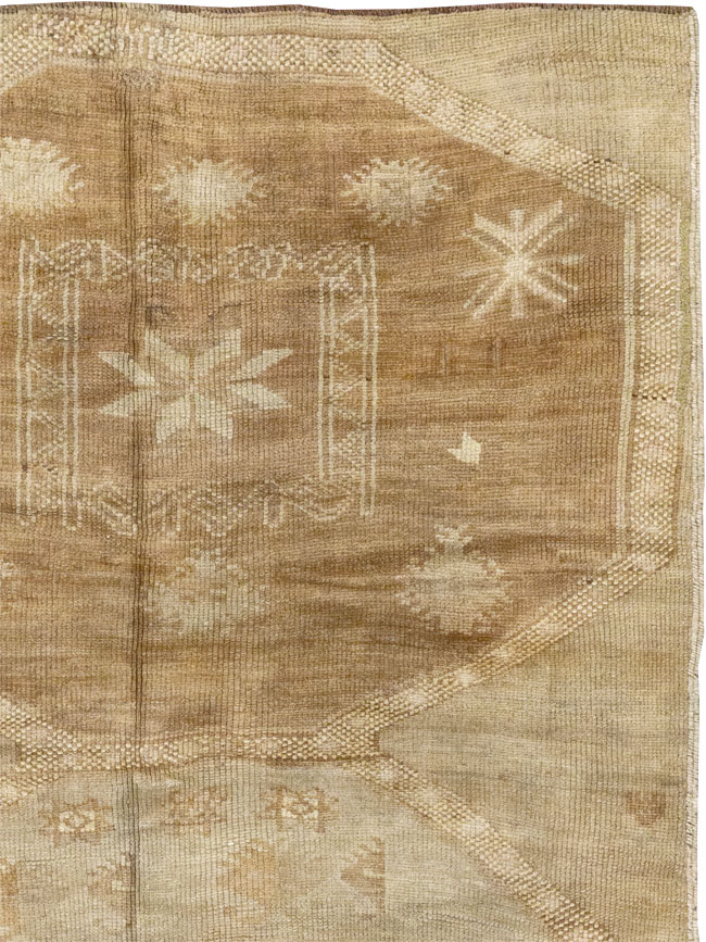 Vintage Turkish Anatolian Wide Gallery Runner, No.33387 - Gss