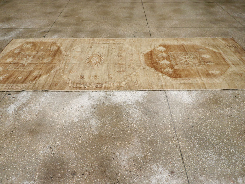 Vintage Turkish Anatolian Wide Runner, No.33387 - Gss