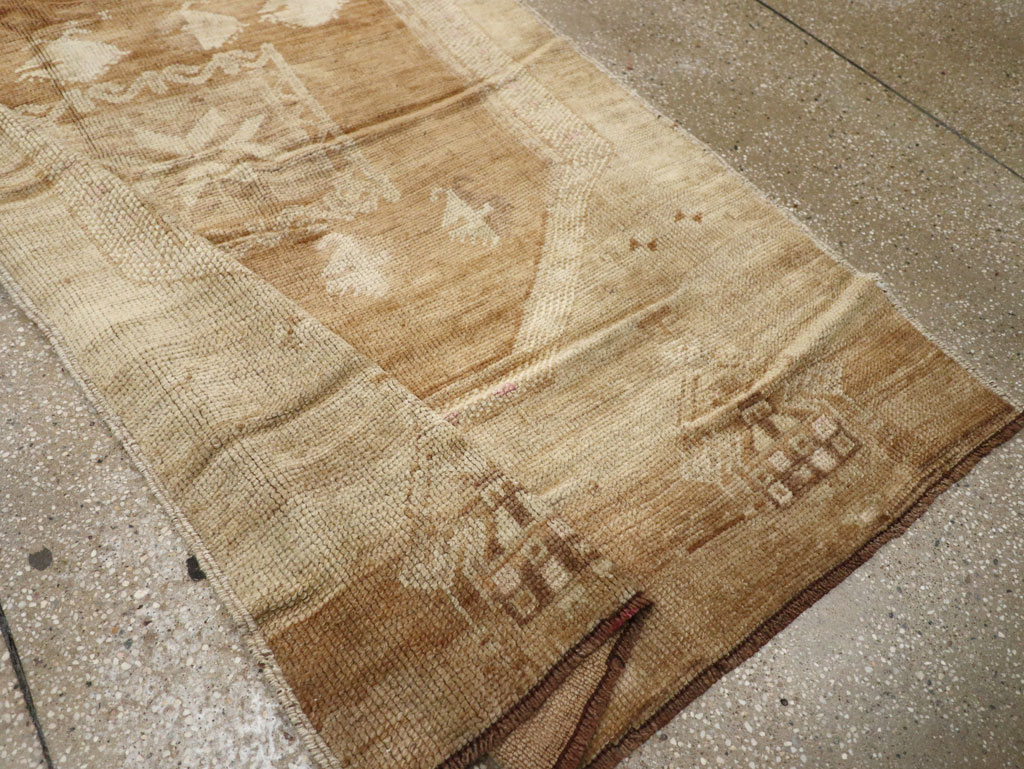 Vintage Turkish Anatolian Wide Gallery Runner, No.33387 - Gss