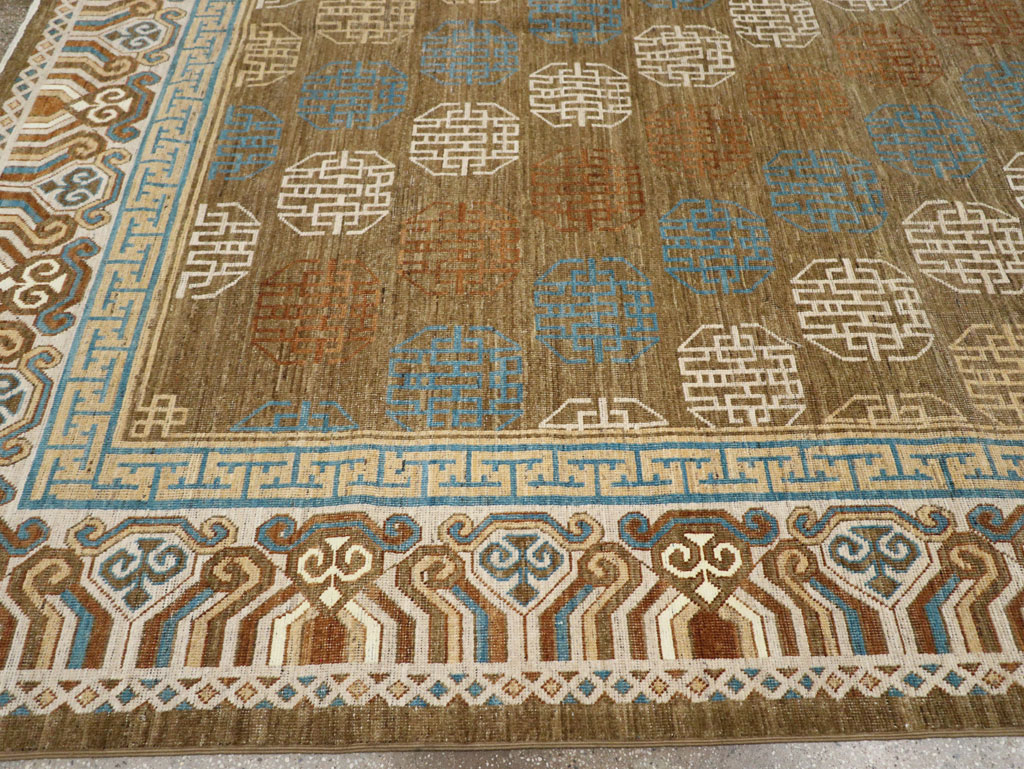 Modern East Turkestan Khotan Room Size Carpet, No.33400 - Gss