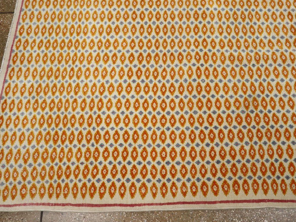 Vintage Persian Kashan Room Size Carpet, No.33419 - Gss