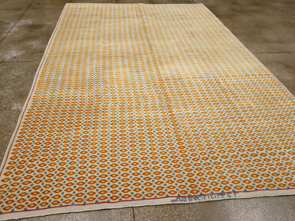 Vintage Persian Kashan Room Size Carpet, No.33419 - Gss