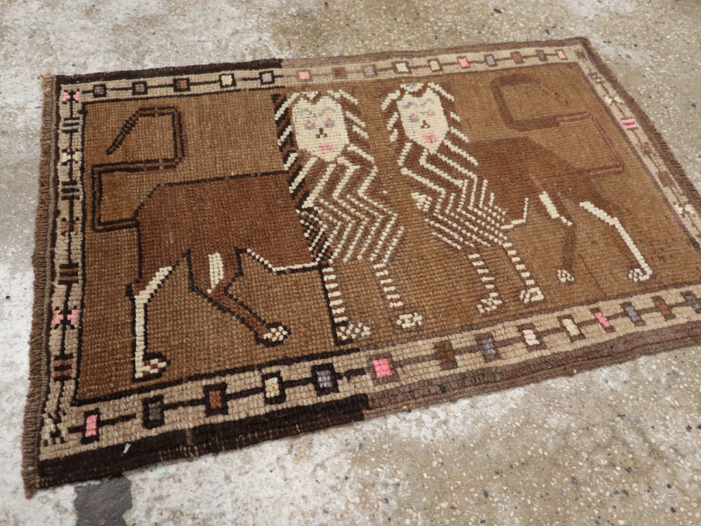 Vintage Turkish Anatolian Pictorial Rug, No.33428 - Gss