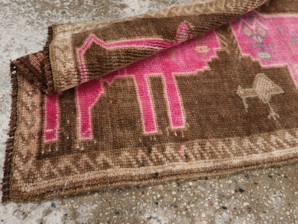 Vintage Turkish Anatolian Pictorial Rug, No.33431 - Gss