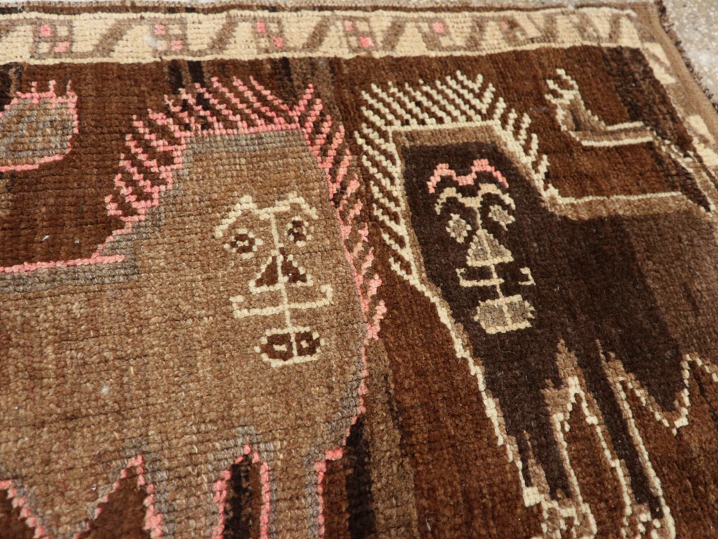 Vintage Turkish Anatolian Pictorial Rug, No.33432 - Gss
