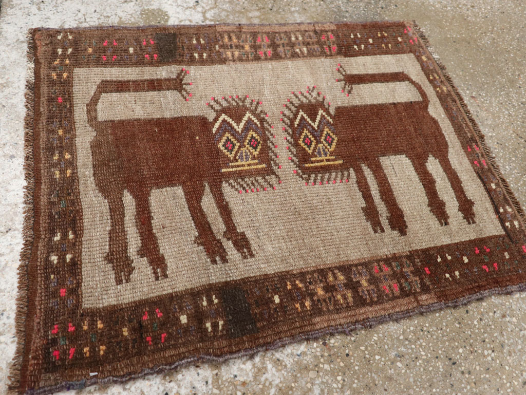 Vintage Turkish Anatolian Pictorial Rug, No.33439 - Gss