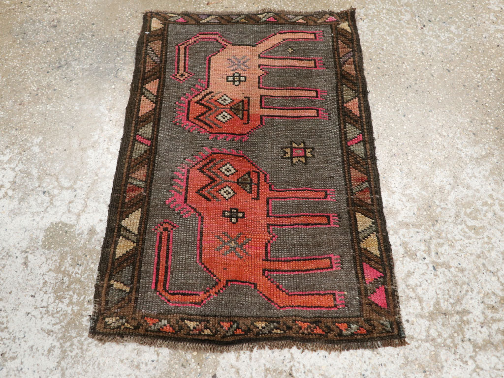 Vintage Turkish Anatolian Pictorial Rug, No.33440 - Gss
