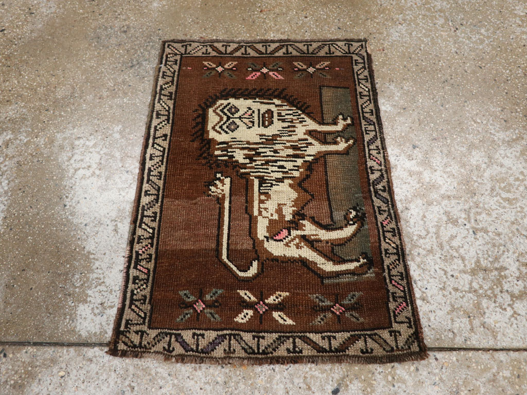 Vintage Turkish Anatolian Pictorial Rug (Pair: 1 of 2), No.33441 - Gss