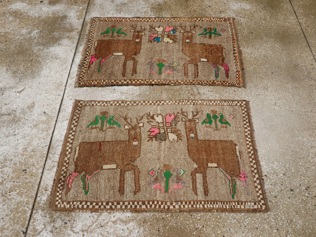 Vintage Turkish Anatolian Pictorial Rug (Pair: 1 of 2), No.33444 - Gss