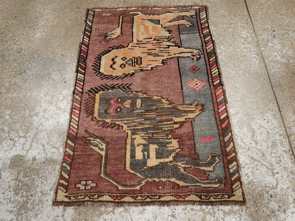 Vintage Turkish Anatolian Pictorial Rug, No.33445 - Gss