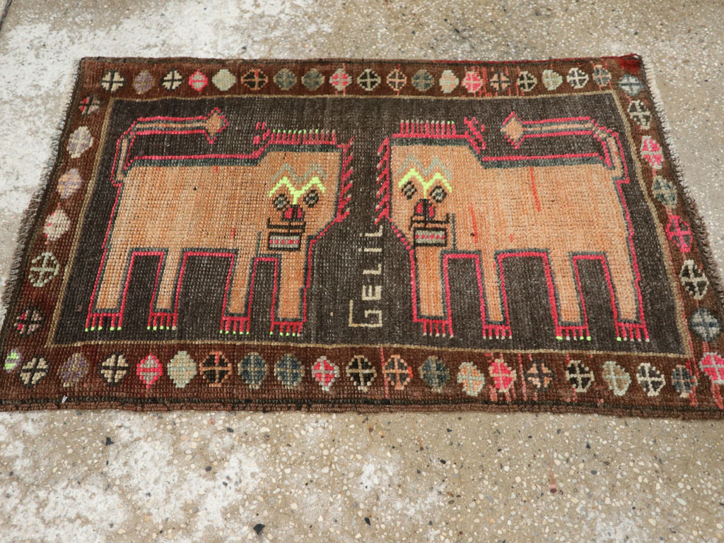 Vintage Turkish Anatolian Pictorial Rug, No.33449 - Gss